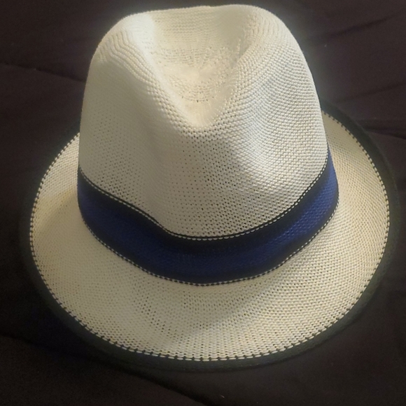 MARCUS ADLER lightweight hat Size Small - Picture 6 of 8